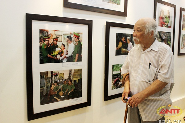 Во Вьетнаме отмечают День создания народной милиции страны